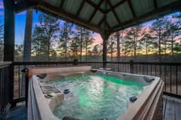 New! Eagle Hollow! Hot Tub-Arcade-Foosball-Firepit