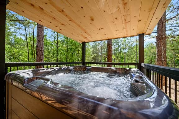 New! Hang Loose! Hot Tub, Firepit, Arcade, Playset