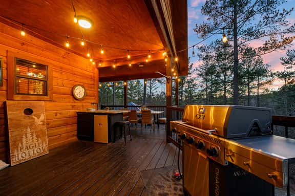 New! Eagle Hollow! Hot Tub-Arcade-Foosball-Firepit