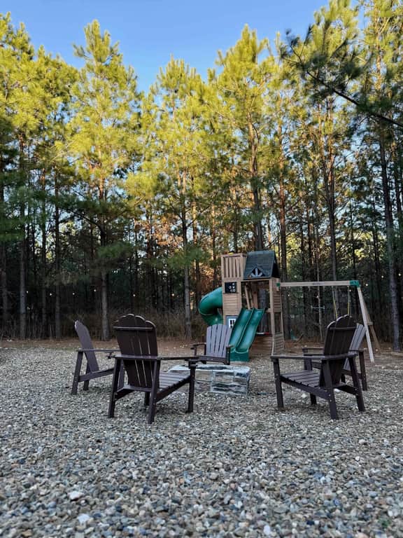 Naked Bear Retreat! Hot Tub! Arcade! Playset!